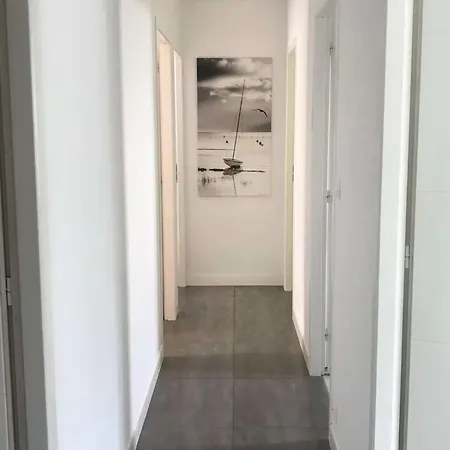 Proche Avec Piscine Chauffee - Fr-1-831-20 Villa *